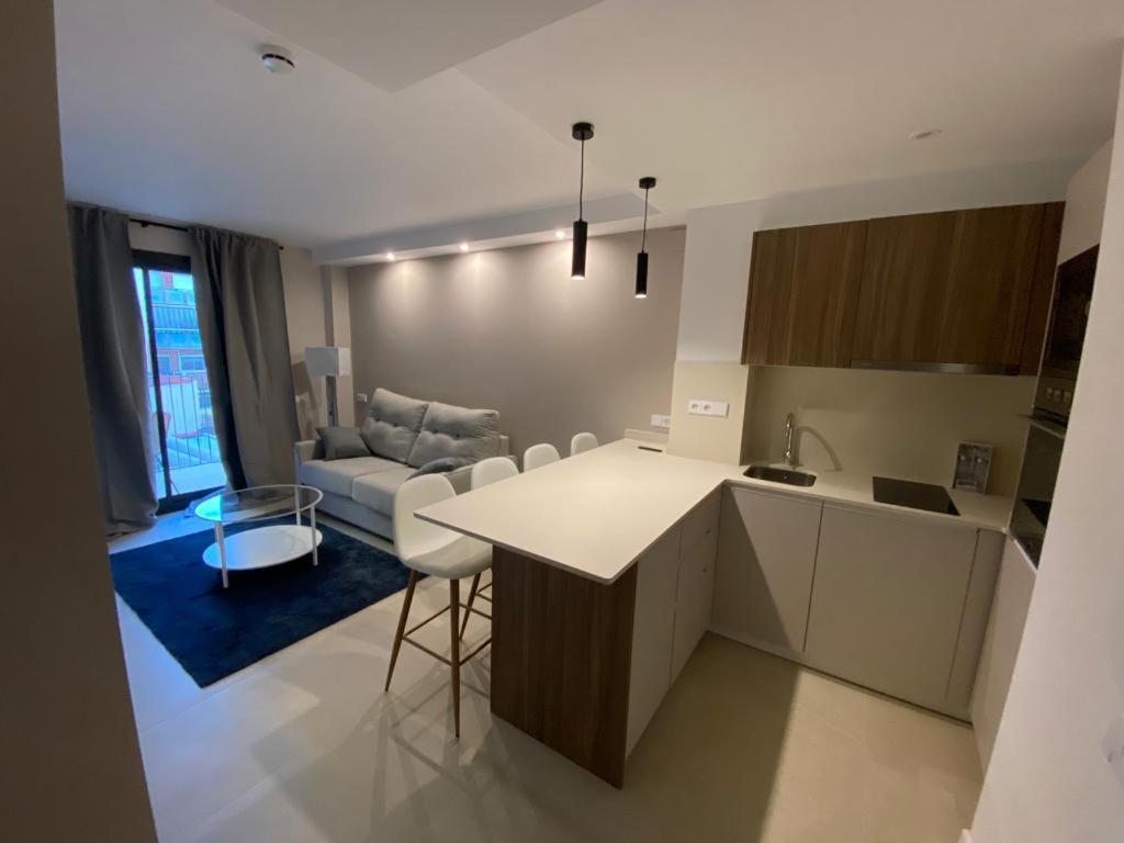 Your Home - Camp Nou Apartment Л'Успіталет-да-Любрагат Екстер'єр фото